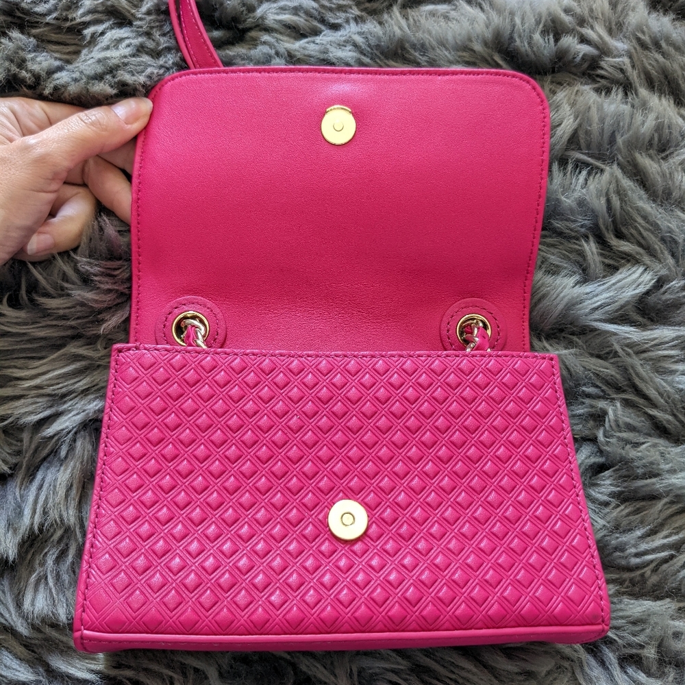 📦SOLD📦 Tory Burch Crossbody Bag. - Picture 7 of 16